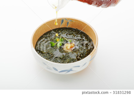 Pomegranate with red pimples 31831298