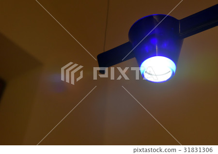 一個安靜的夜晚 31831306