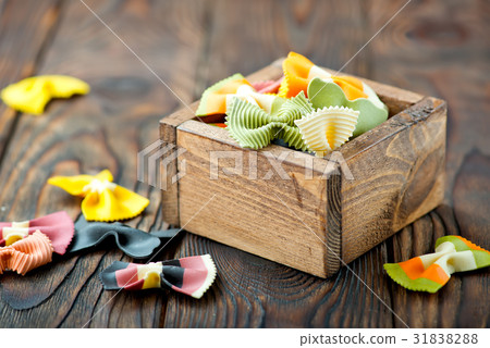 raw pasta raw pasta 31838288