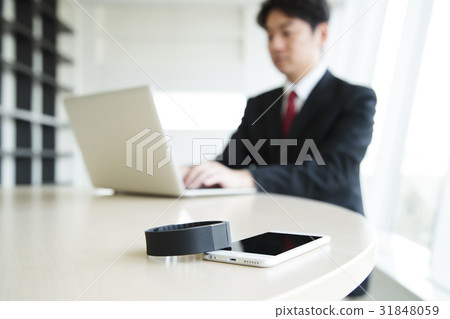 Office Wearable Terminal Personal Computer Smaho Business Man Business Conference Room 31848059