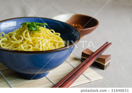 Egg Noodle In Bowl. 31848631