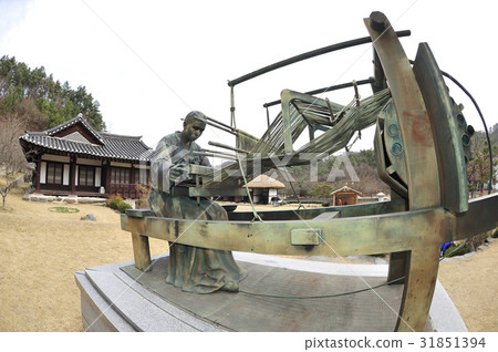 Loom, Hansan Moshi Pavilion, Seocheon-gun, Chungnam 31851394