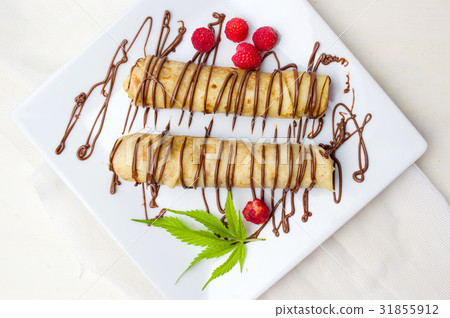 Pancakes with strawberry and chocolate Pancakes with strawberry and chocolate 31855912