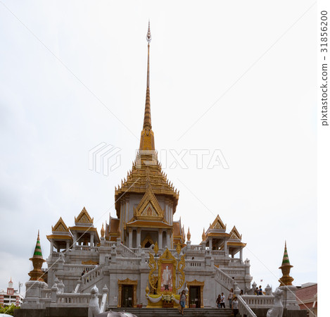 Golden Buddha at Temple names Wat Traimitr  31856200