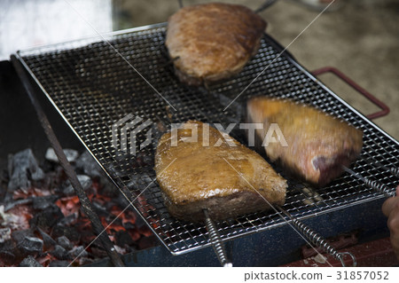 barbecue time 31857052