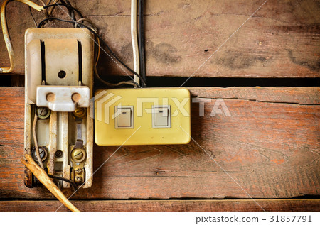 Old and damaged plug socket Old and damaged plug socket 31857791