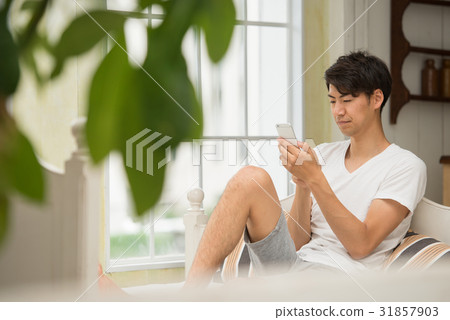 Men's lifestyle bed Morning image 31857903