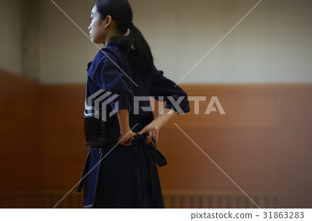 劍道少女肖像 31863283