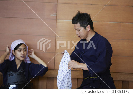 Kendo Girl Tenugui Preparation Kendo Girl Tenugui Preparation 31863372