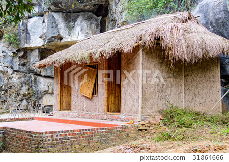 Traditional asian hut or home Traditional asian hut or home 31864666