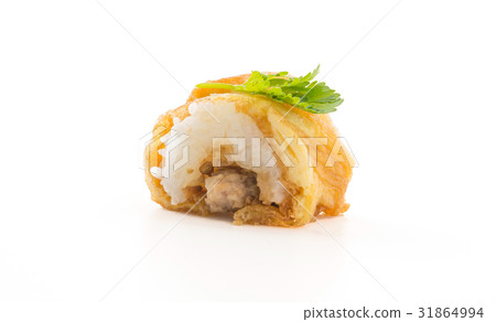 sushi roll 31864994