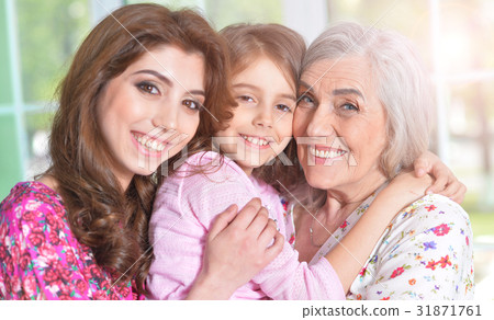 Happy family portrait  31871761
