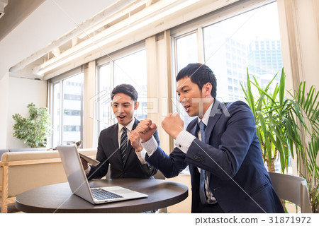 Business meeting Core working meeting Participate Committed male employee two people handsome 31871972