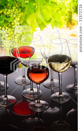 Set of glasses with wine 31872716