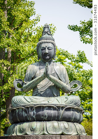 Buddha statue Asakusa Temple in Tokyo, Japan Buddha statue Asakusa Temple in Tokyo, Japan 31874493