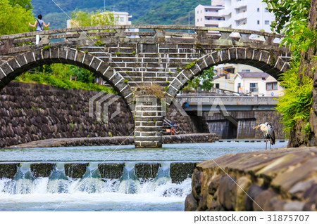 Nakajima River stone bridge group of the fresh green (Eyeglass Bridge) Nagasaki 31875707