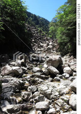 Collapse of Osugitani 31875814