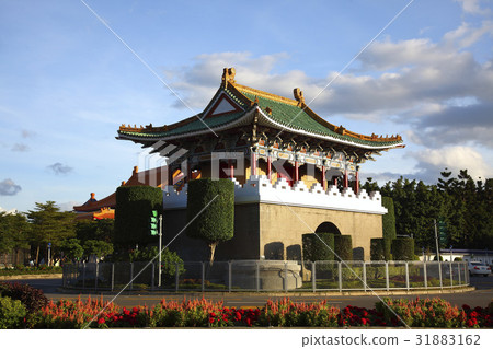 Taipei City 31883162