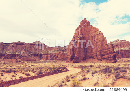 Capitol Reef Capitol Reef 31884499