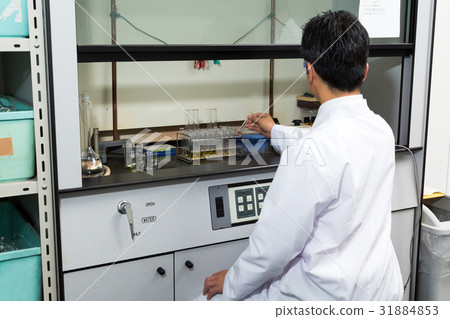 Researcher's draft chamber Researcher's draft chamber 31884853