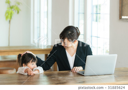 Working mama 31885624