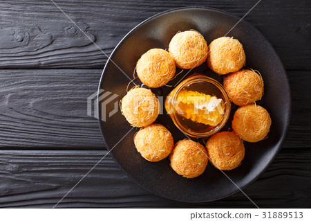 Traditional greek and turkish pastry cake Traditional greek and turkish pastry cake 31889513
