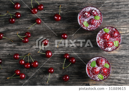 cherry jelly with coconut chips frosting cherry jelly with coconut chips frosting 31889615