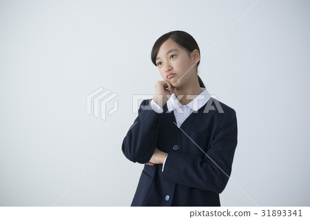 Girls junior high school students to think 31893341