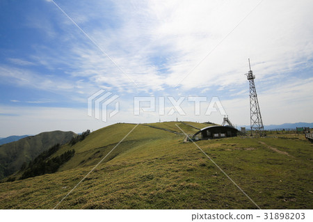 在德島肯的Kenzaru山峰的東側露台的風景 31898203