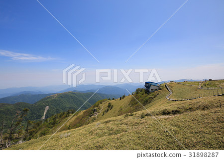 從Kenzaru山峰德島肯的西側露台的風景 31898287