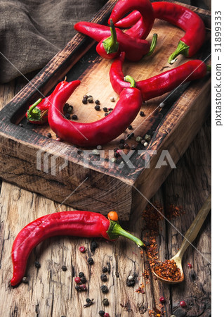 Spicy oriental spice red pepper Spicy oriental spice red pepper 31899333
