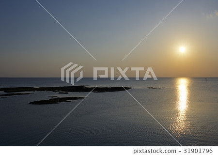 從北谷山日落海灘的日落 從北谷山日落海灘的日落 31901796