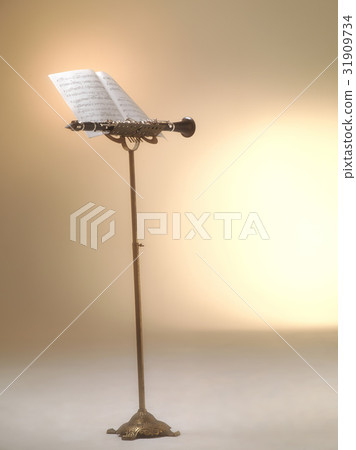 Clarinet, sheet music, music band 31909734