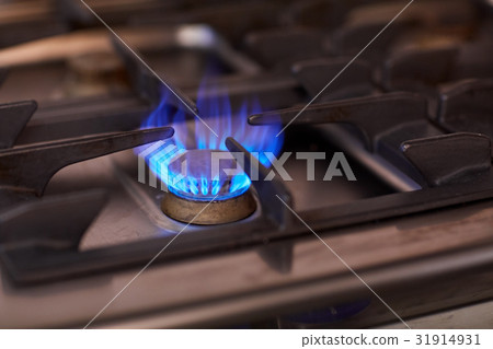 burning gas stove flame burning gas stove flame 31914931