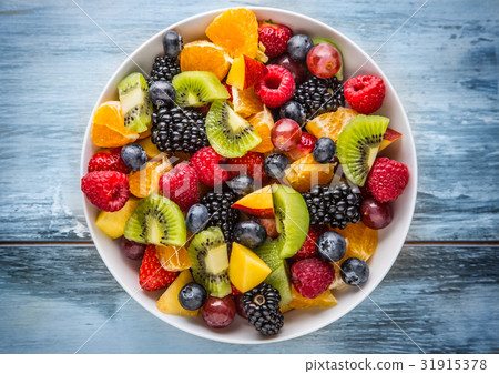Fruit fresh mixed tropical fruit salad. 31915378