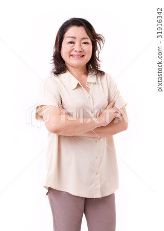 happy middle aged asian woman happy middle aged asian woman 31916342