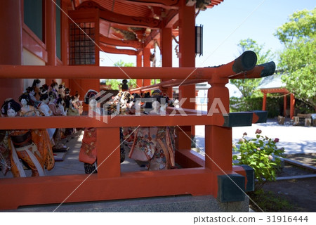 Awashima Shrine 31916444