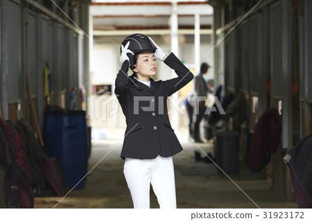 Riding club woman 31923172