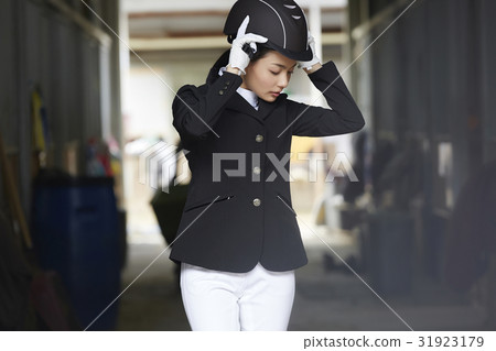 Riding club woman 31923179