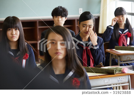 Graduation classroom Home room Tearful girls Graduation classroom Home room Tearful girls 31923888