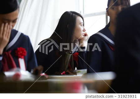 Graduation classroom Home room girls Graduation classroom Home room girls 31923931