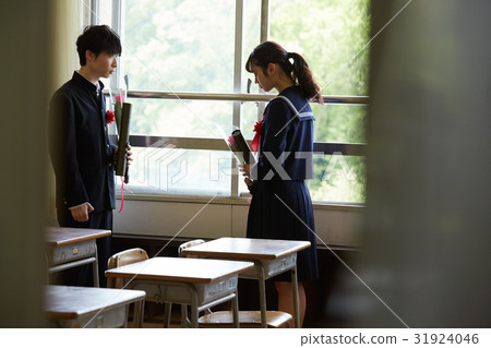 課堂研究生夫婦 課堂研究生夫婦 31924046