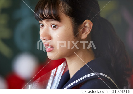 Graduation Classroom Tearful Women's Portrait 31924216