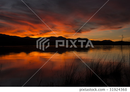 Lake Moogerah Lake Moogerah 31924368