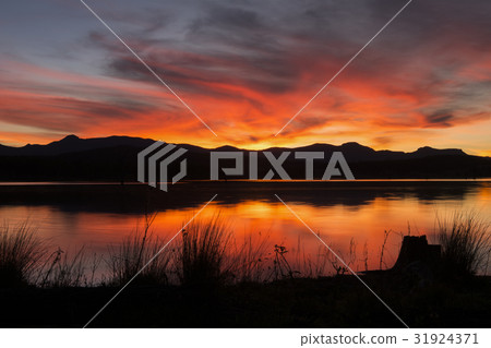 Lake Moogerah Lake Moogerah 31924371