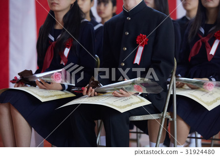 Graduation ceremony image 31924480