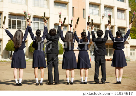 Schoolyard graduates 31924617