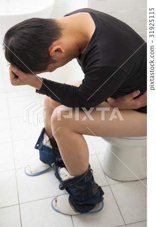 man with diarrhea painful sitting toilet seat man with diarrhea painful sitting toilet seat 31925115