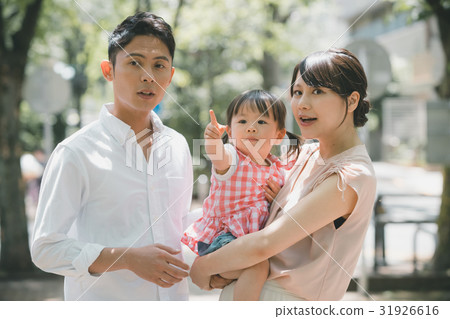 family, person, a cuddle 31926616