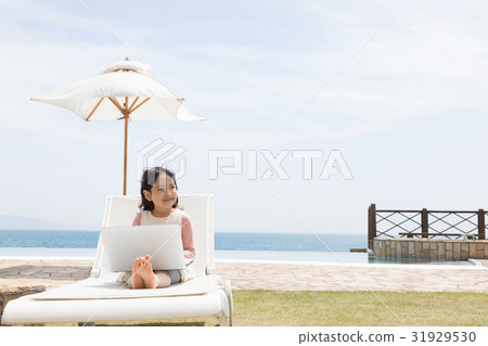 Seaside elementary school student PC 31929530